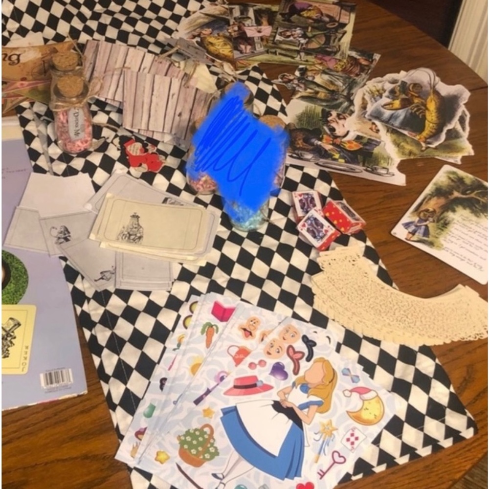 Vintage Alice in Wonderland party supplies